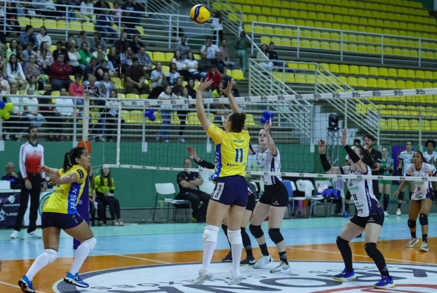 Abel Moda Vôlei estreia na Superliga feminina nesta sexta-feira (18)