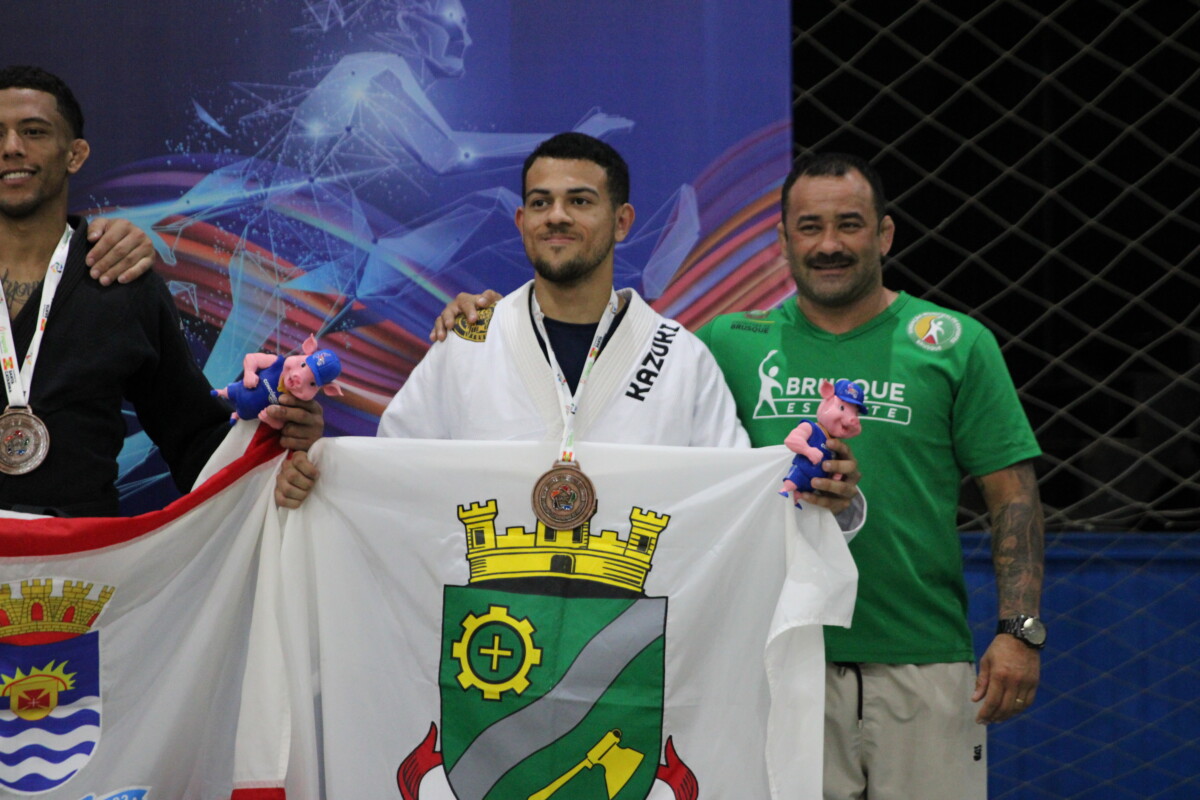 Brusque conquista três medalhas de bronze no Jiu-jitsu nos JASC